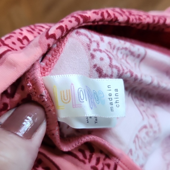 LULAROE LLR TC Valentines Buttery Soft Legging Tall Curvy Holiday Capsule - Picture 5 of 6